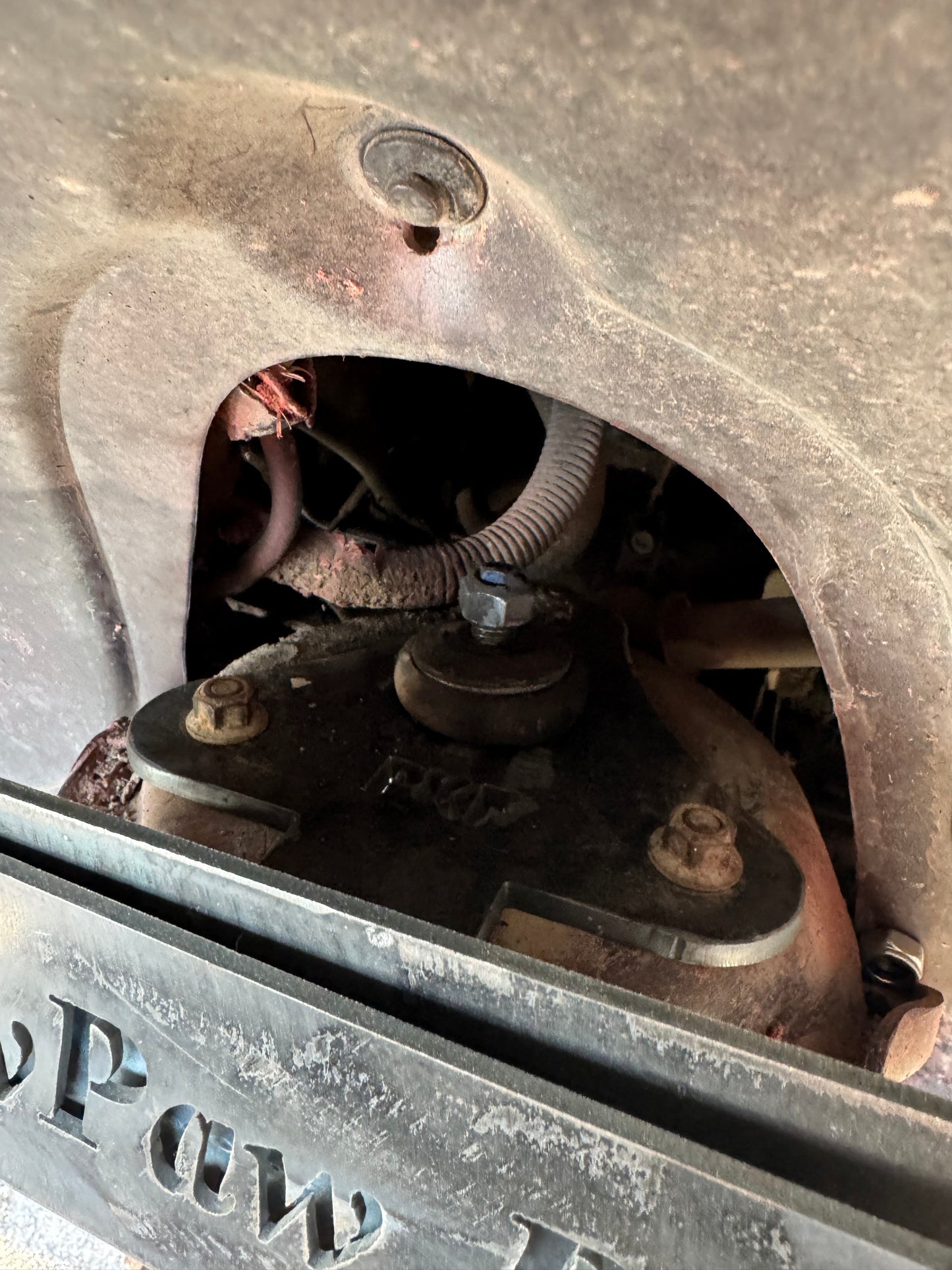 94-02 Ram Shock Tower Delete