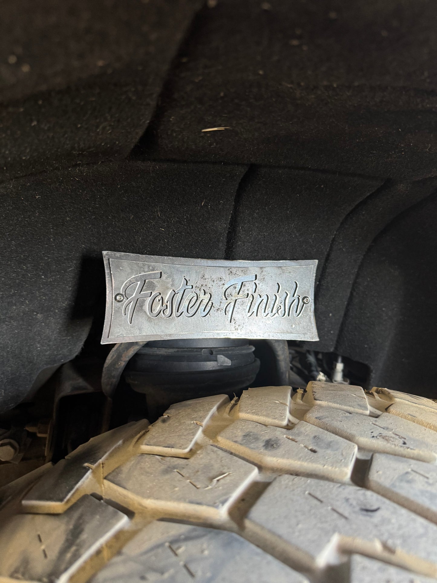 07-24 Chevy Strut Overlay