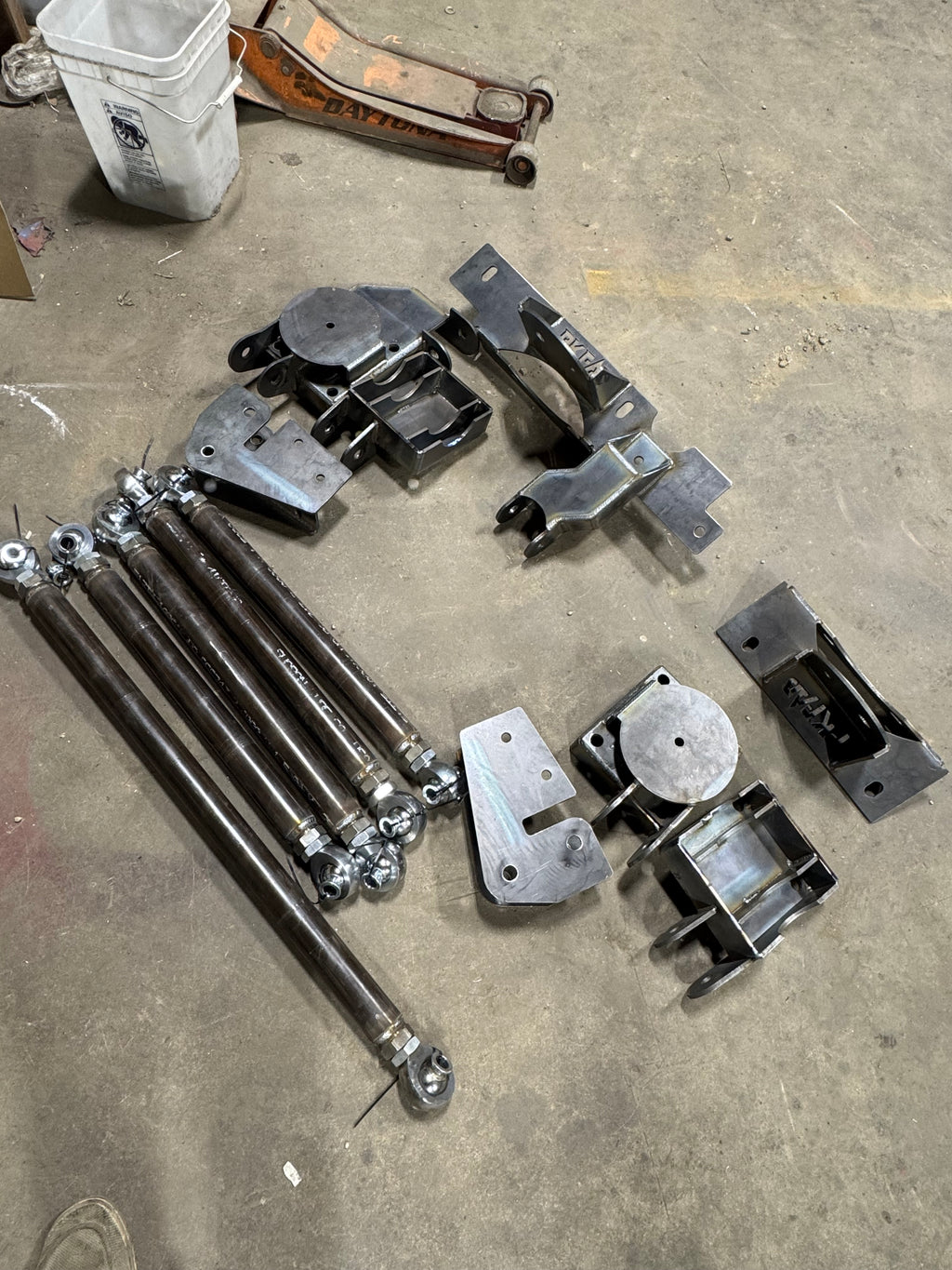 17+ Ford Rear Air Ride Kit