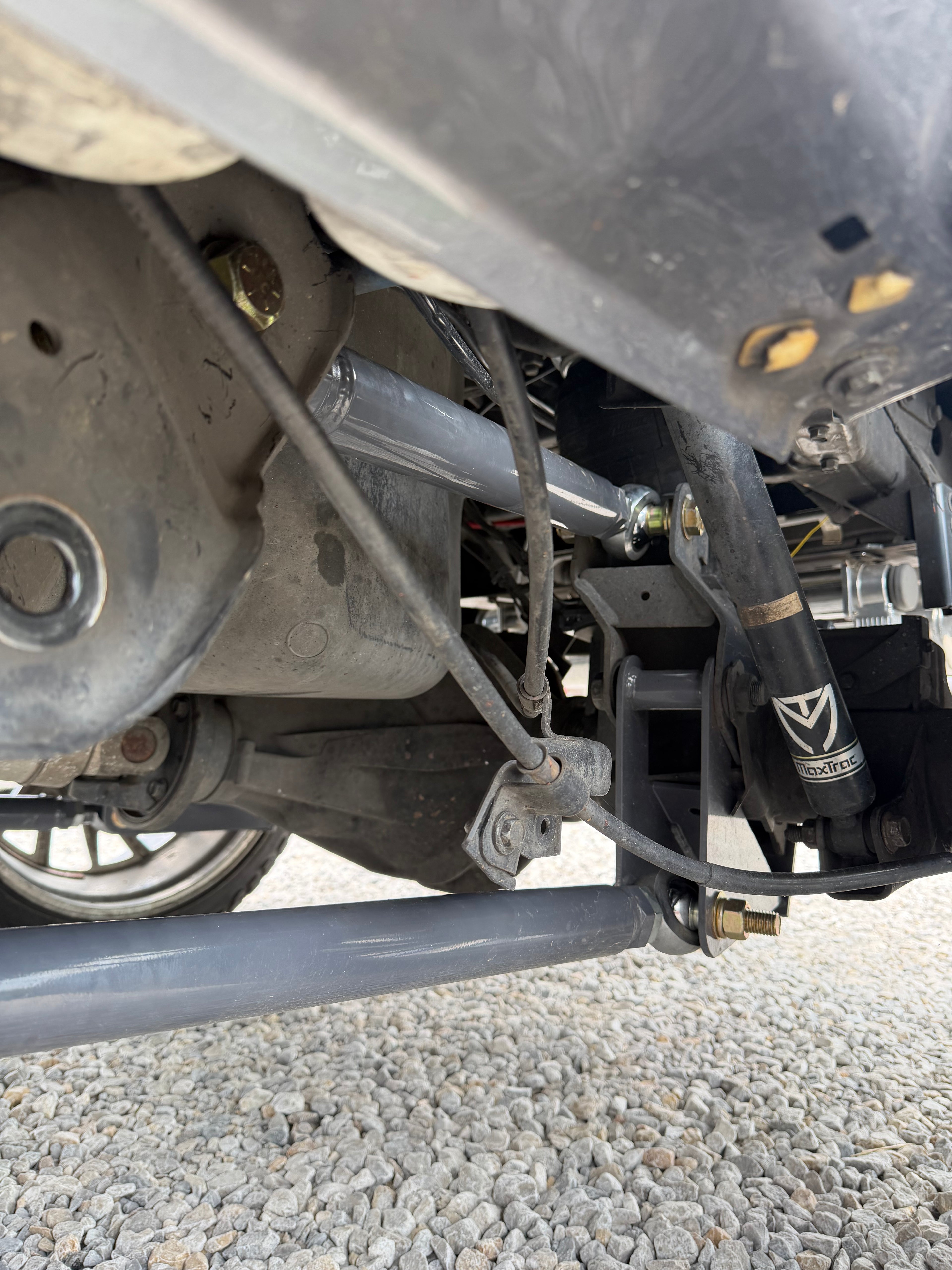 14+ Ram 2500 Full Air Ride Kit