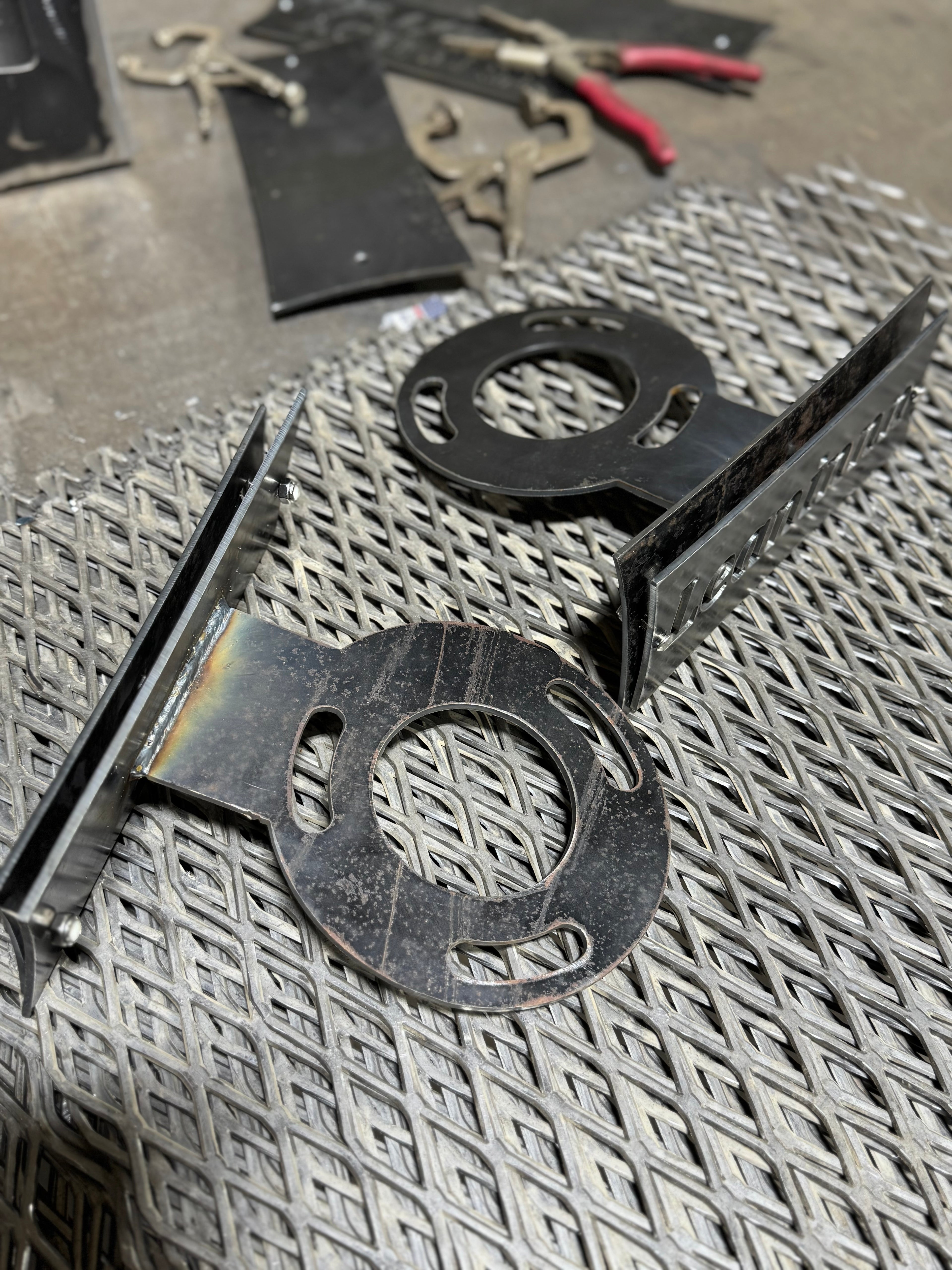 07-24 Chevy Strut Overlay