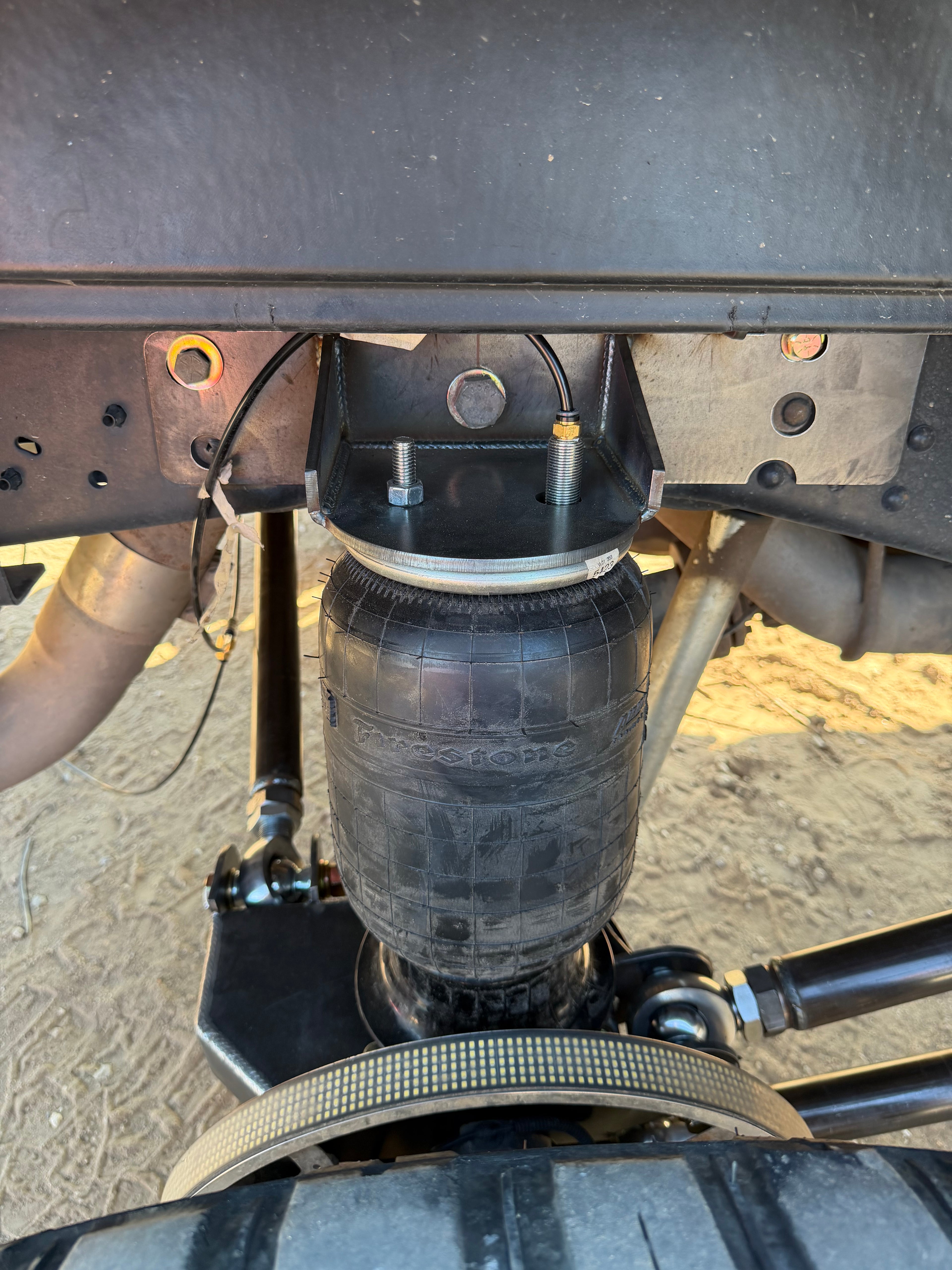 11-16 F250/F350 Rear Air Ride Kit